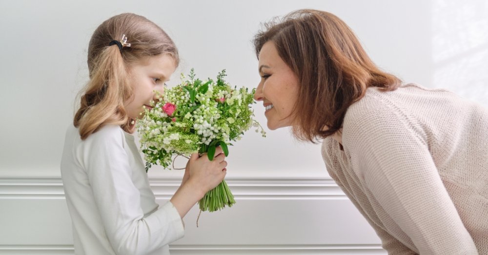 Sustainable Motherhood: How to Be an Eco Mom Without Extra Stress